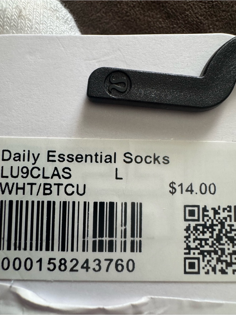 Unisex Daily Essential Quarter Socks
Stripe Size Large NWT - Picture 3 of 3